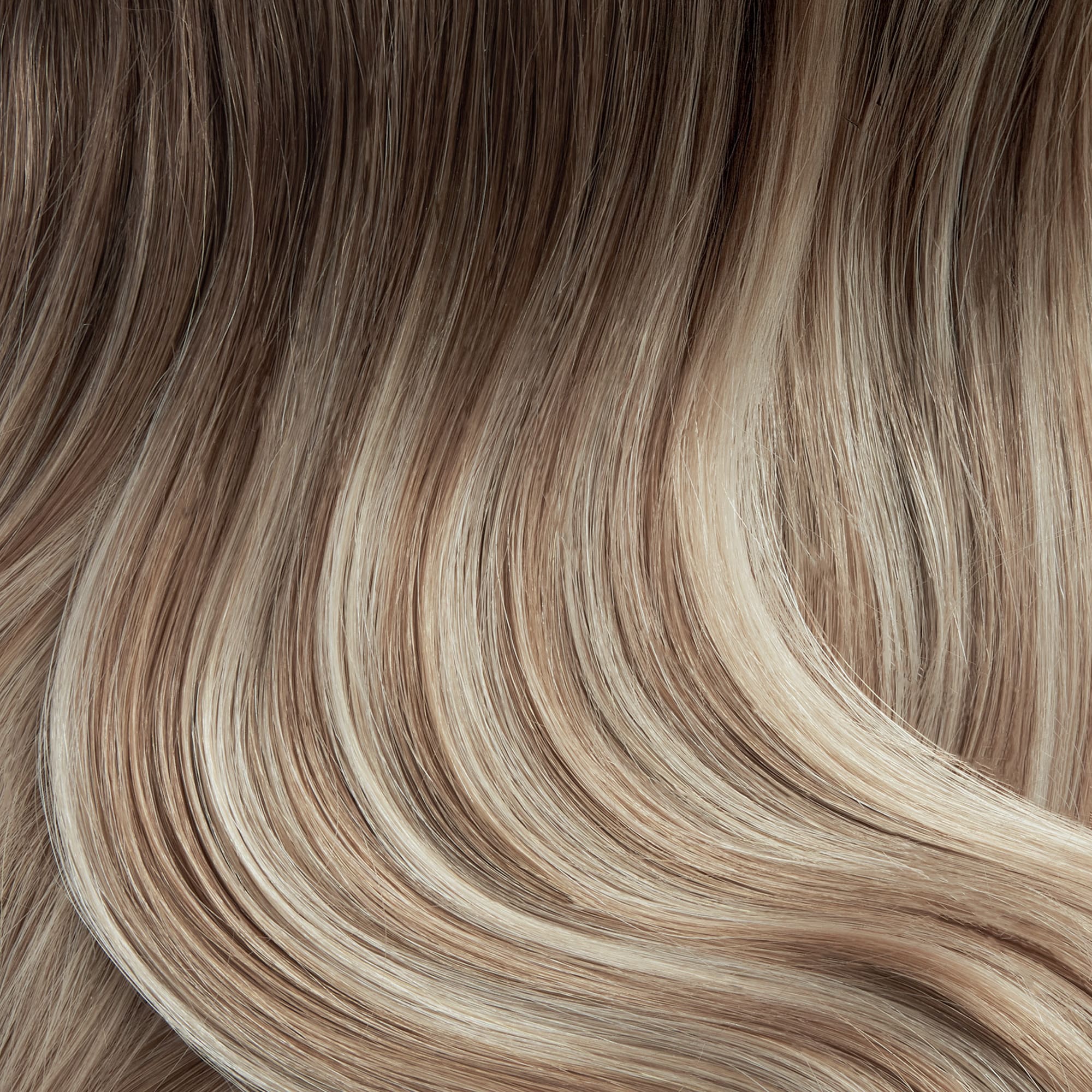 18" Seamless® Clip Ins (180g) - Image 46